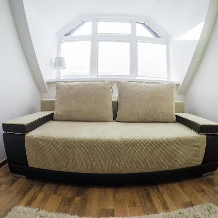 아파트 Apartameny Tadeusz 406 크리니차 즈드로이